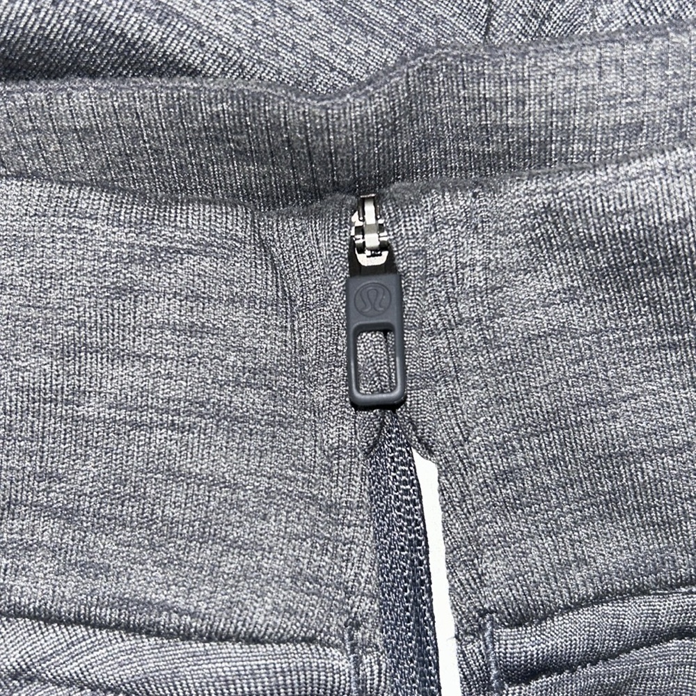 Lululemon Vent Tech Quarter Neck Grey Heathered Pullover Size Small - Picture 4 of 6